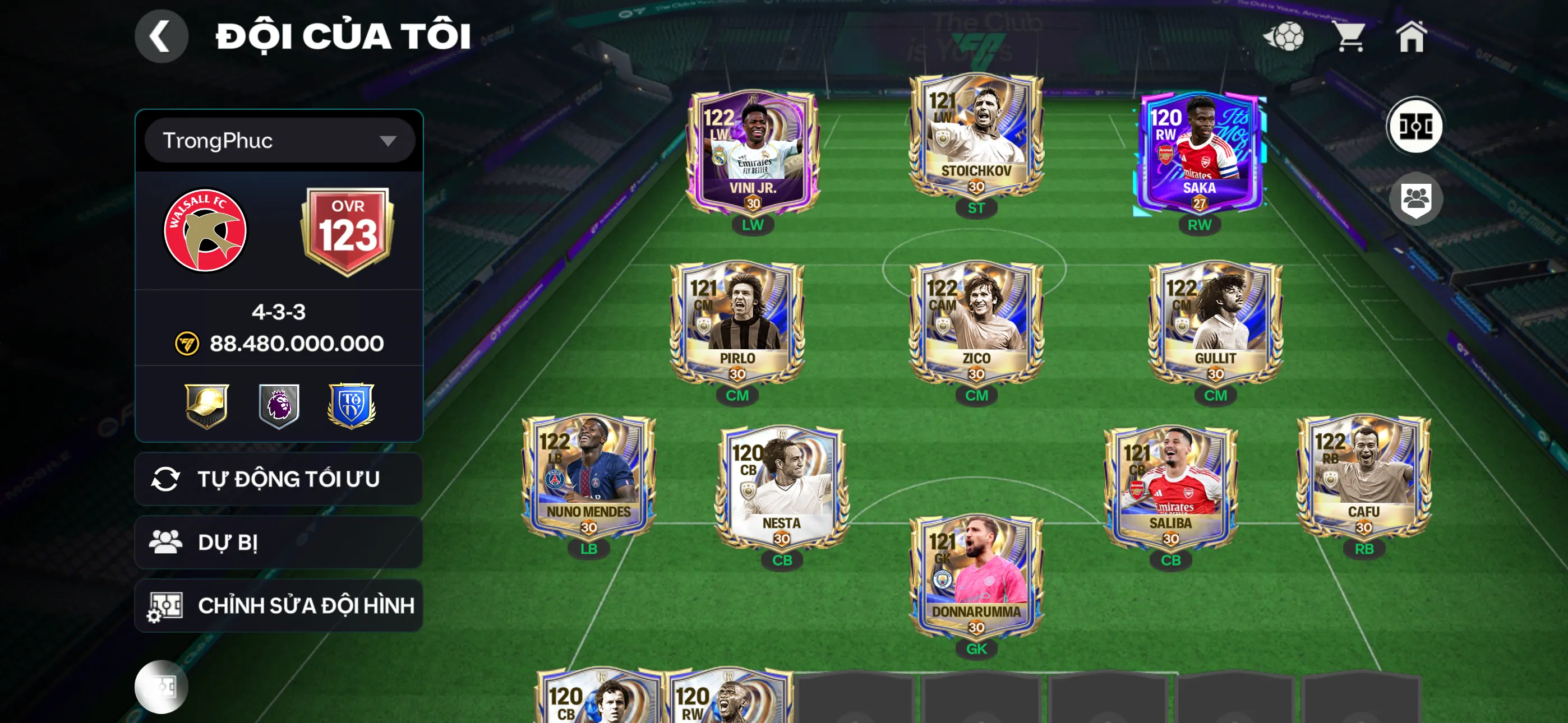 Ovr 123 5 cthu 117 + nhiều utt Đội hình siêu đẹp đá ngon nhiều dự bị vjp, dư nhiều tn ,1 cthu bán đc 2b coin ,20k hiệp phụ ,5k5 hhth,350 mảnh quốc gia,dư 36k gem ,47 luọt nữa nổ 117