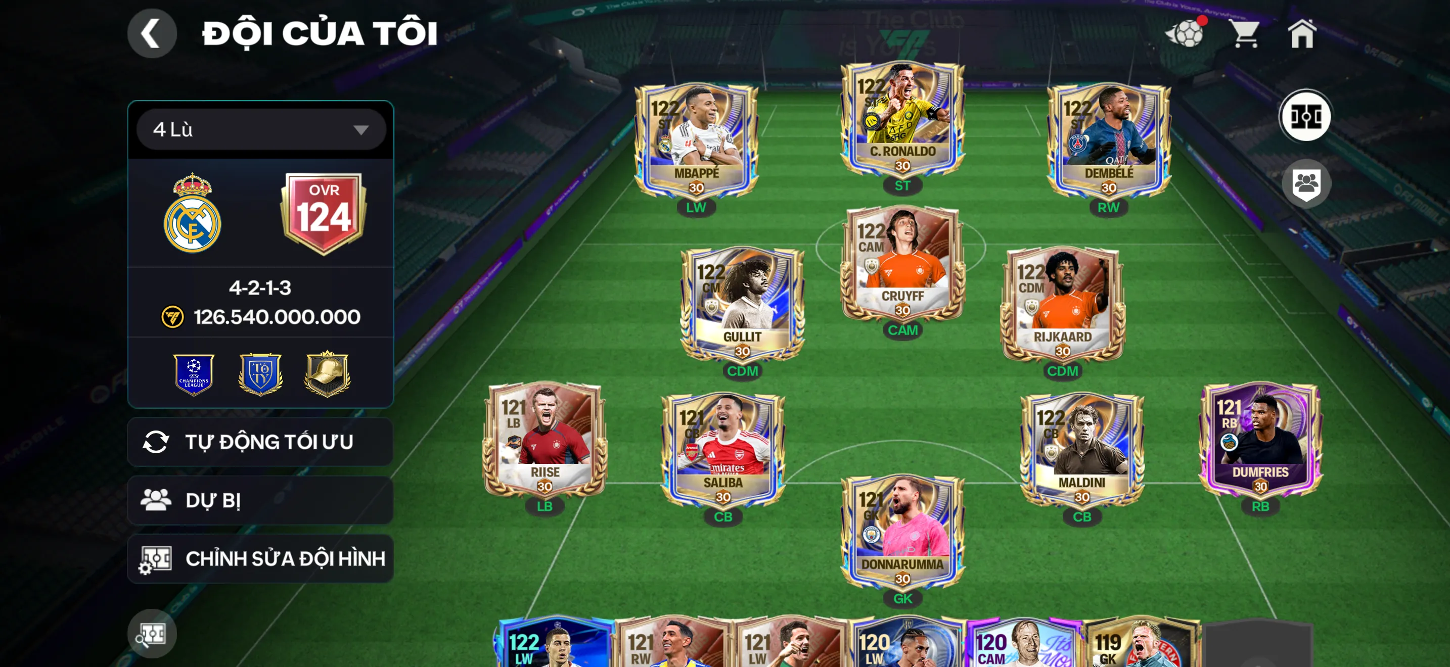 OVR 124,…Cr7 + Dem + Mp3 + Hazzad + Gullit + Cruyff +KANH chữ kí ( hiếm ) + nhiều cầu thủ Vip,..Dư 280 mảnh đổi cầu thủ và hơn 12k hhth, Rank top sever