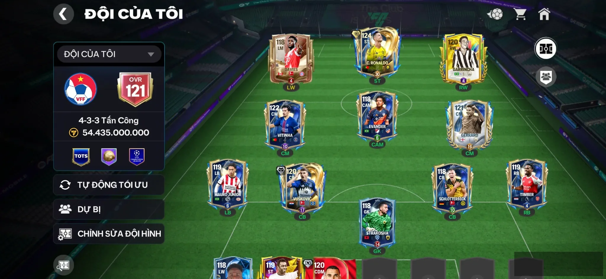 OVR 121,..Cr7 + Davies + Vini + Gari + Kovic + nhiều cầu thủ ngon , dư hơn 1B1 coin.