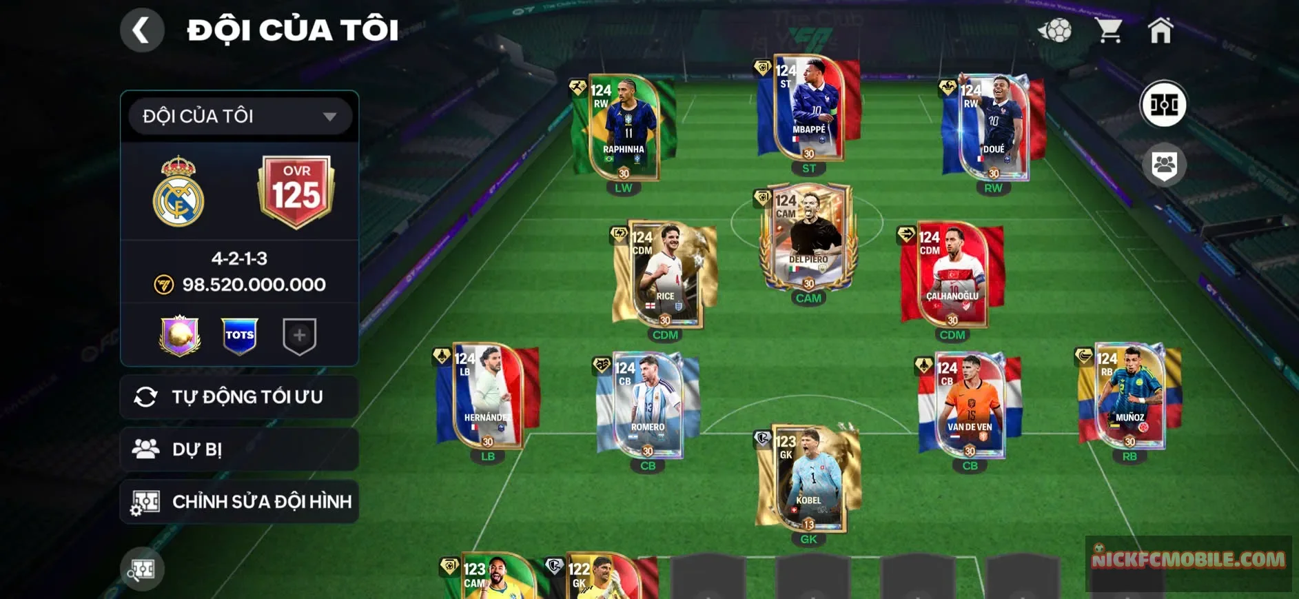SALE 30%.  ( ACC OVR 125+, 11 CẦU THỦ 119 NGON, 2 GK 118, DƯ 250 MẢNH, ACC KHOẺ LEO RANK CAO OK )